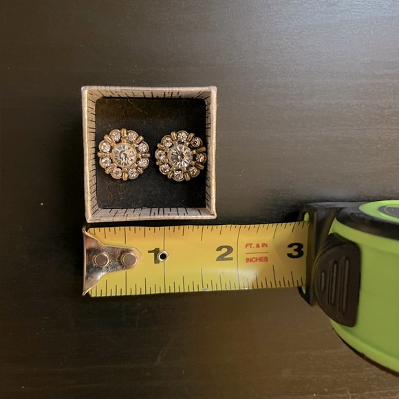 Crystal Flower Earring Studs - Picture 2 of 2